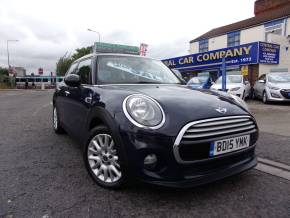 MINI HATCHBACK 2015 (15) at Central Car Company Grimsby